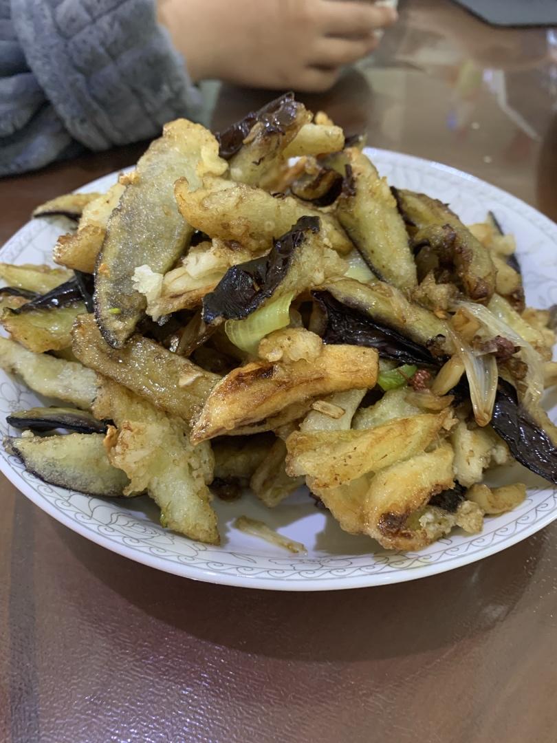 口水茄子、风味茄子（正宗饭店口感、放很久依然保持茄子酥脆的独门秘诀）