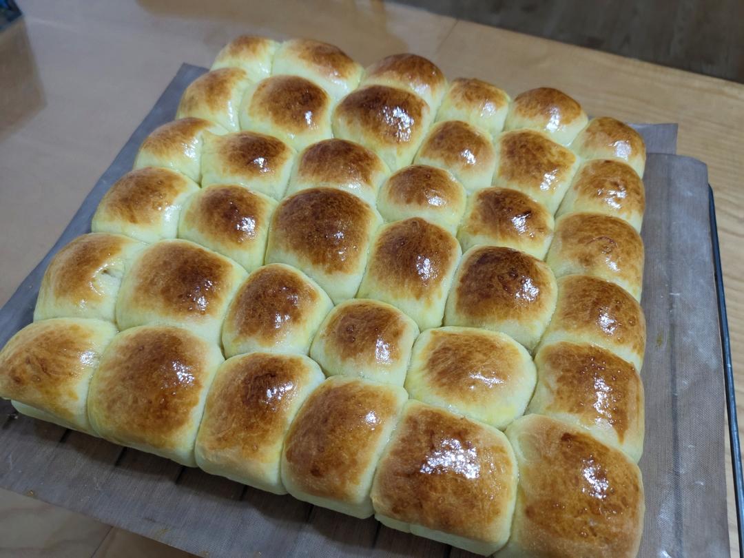 最近很火的山姆同款黄油小餐包~