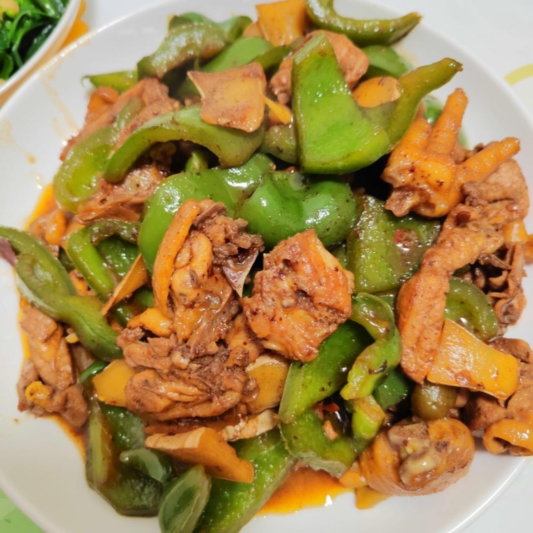 青椒炒鸡腿
