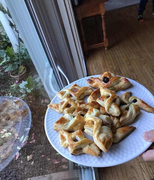 基础千层酥皮做法--附果酱酥、风车酥、蝴蝶酥和羊角酥整形