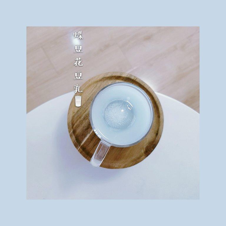 好喝的夏日饮品-富士山初雪（蝶豆花）