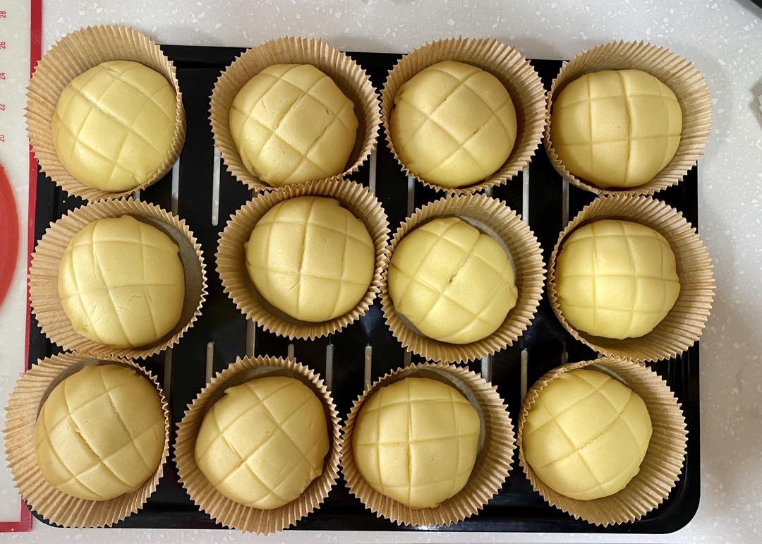 《Tinrry+》菠萝包（手揉教程）（帅帅小厨）