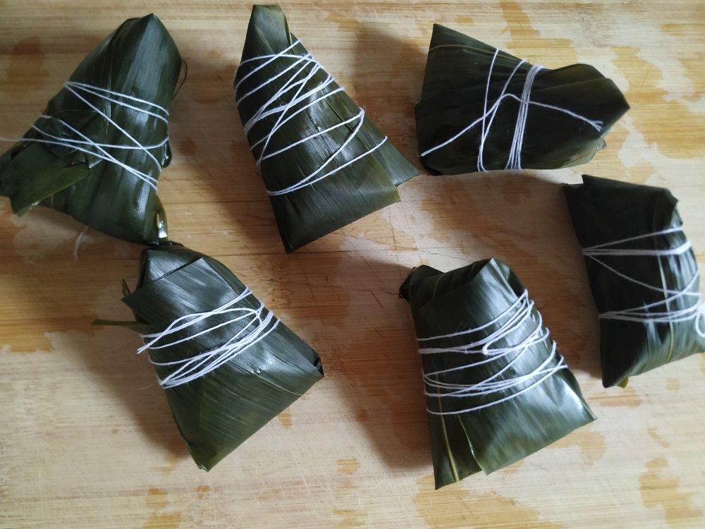 四角长粽子的包法（有视频）