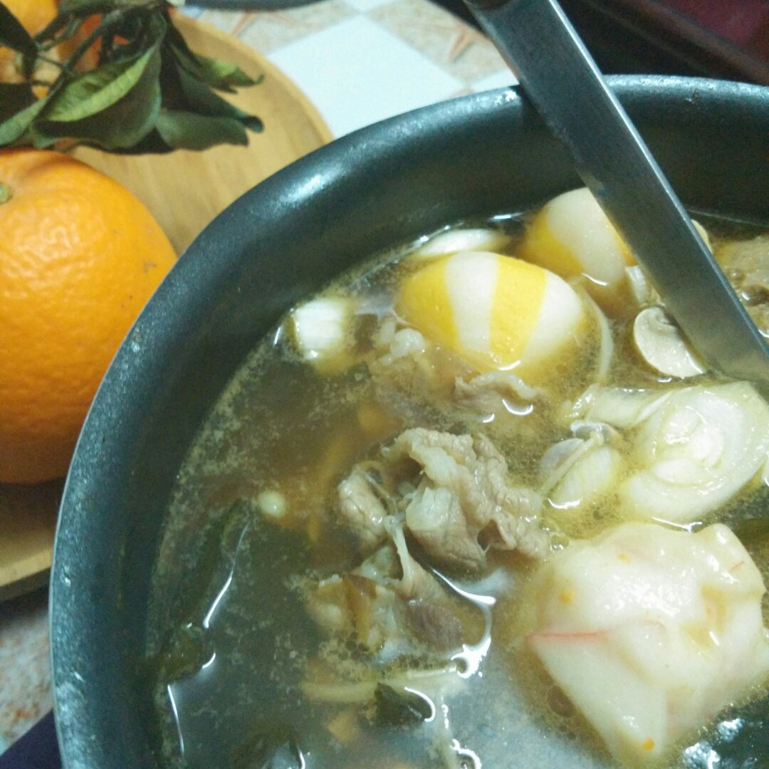 寿喜烧（日式牛肉锅）