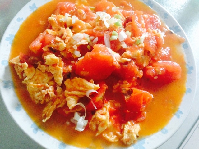 大耳朵图图丶爱小美做的西红柿炒鸡蛋