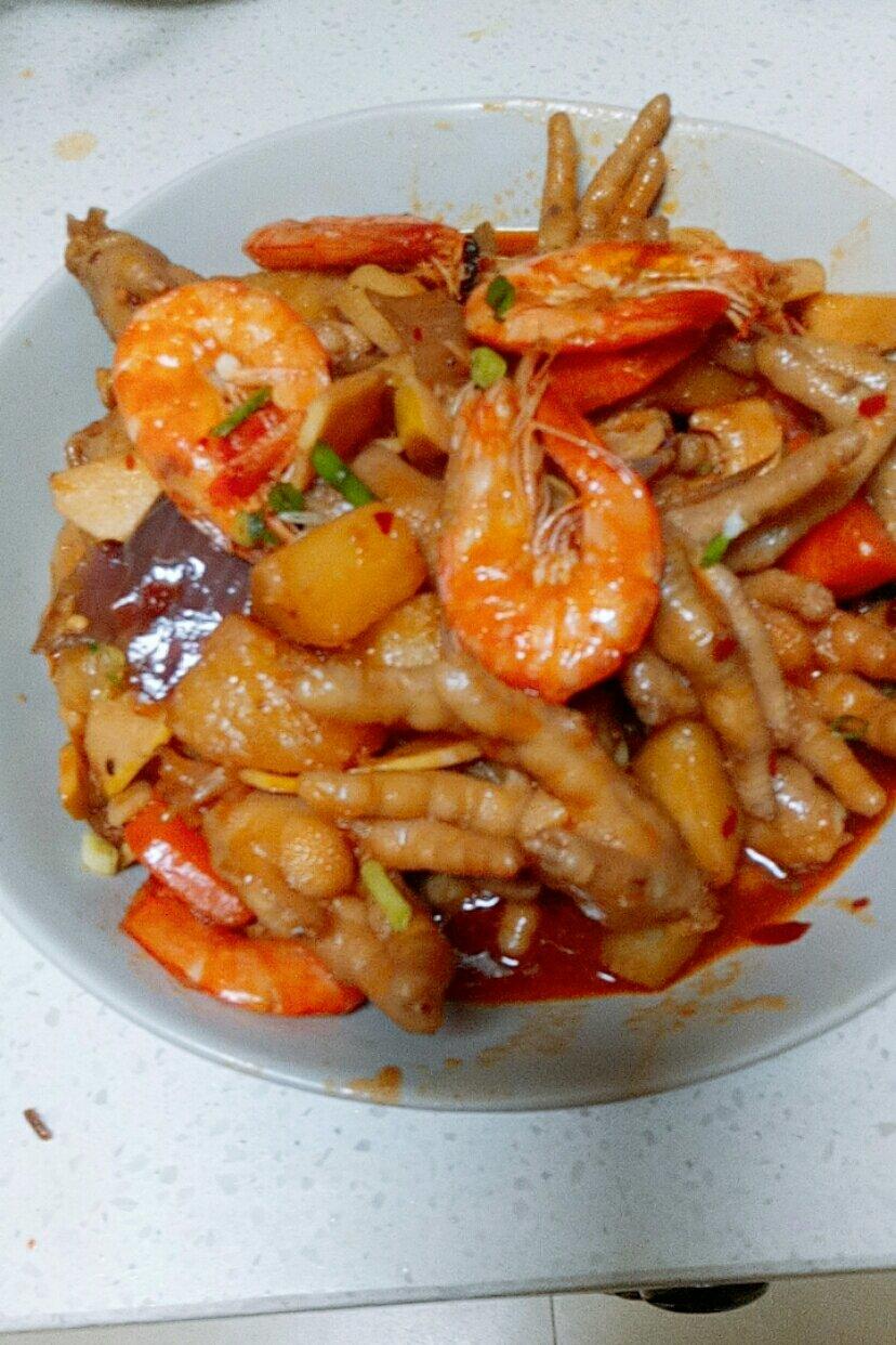家常鸡爪虾煲