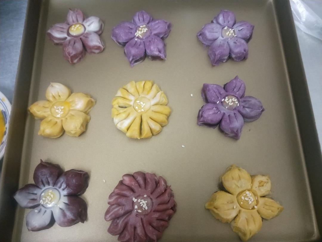 桃花酥，小雏菊酥（一个烤盘烤三色）