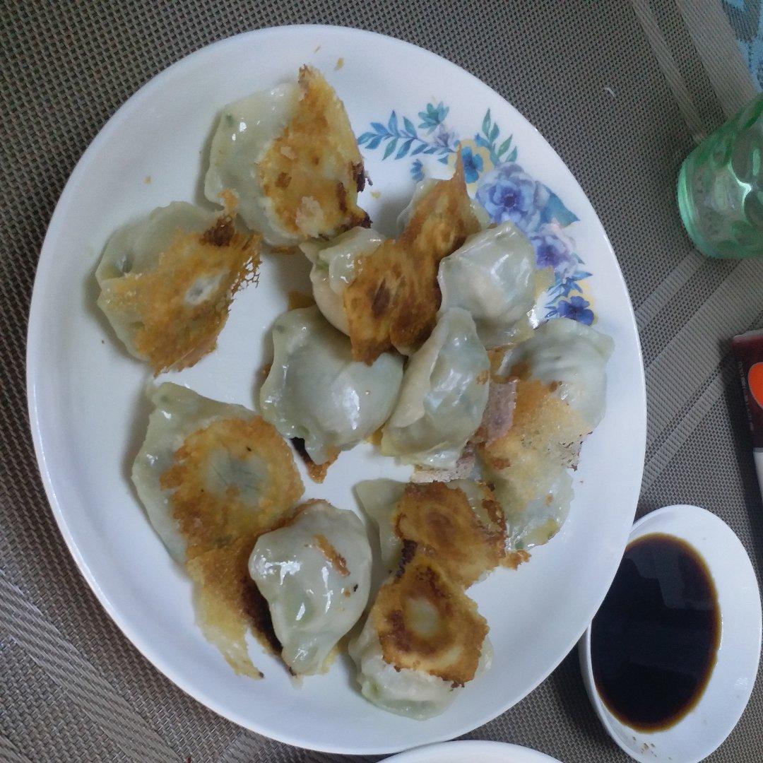 速冻煎饺