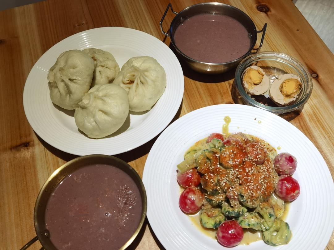 早餐•2026年3月10日