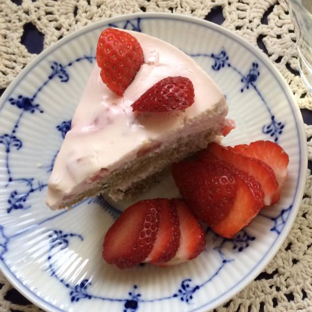 草莓抹茶冻芝士蛋糕
