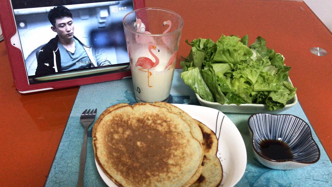 香蕉鸡蛋饼～快手早餐