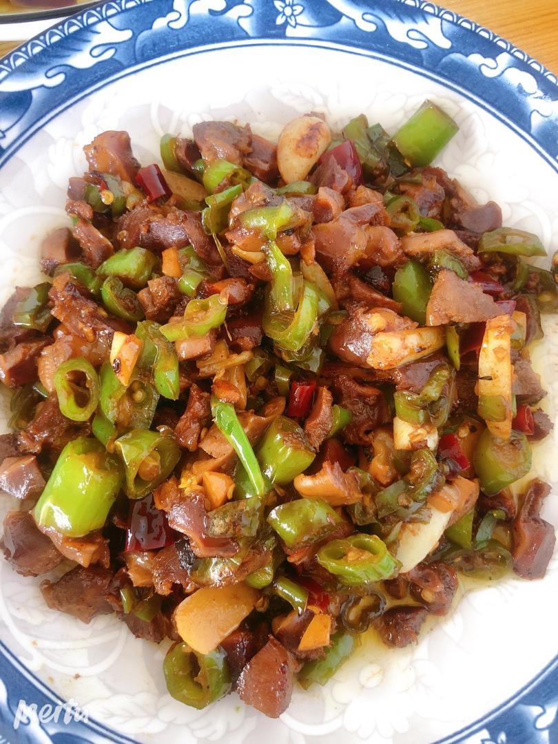 爆炒鸡胗
