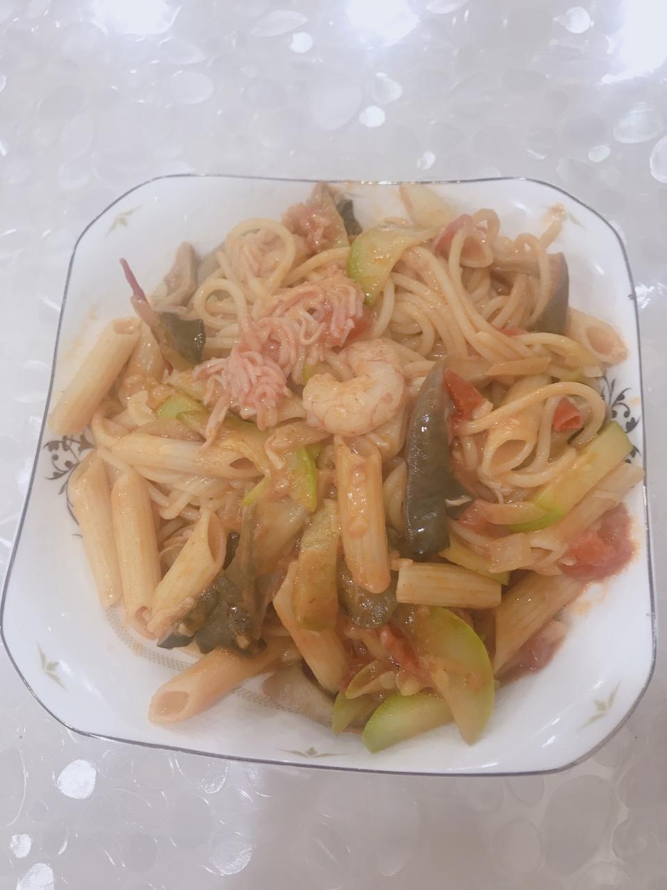 番茄肉酱意大利面
