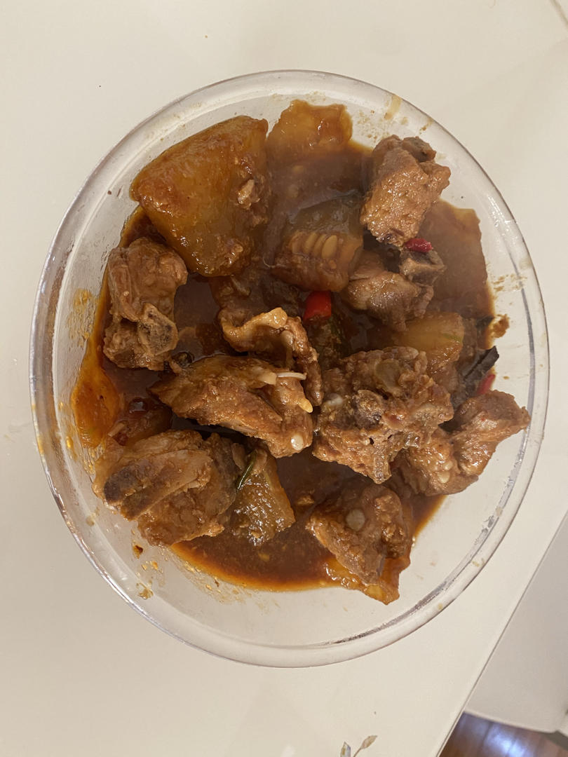 冬瓜烧排骨，秋季家常菜！冬瓜营养和禁忌该知道！