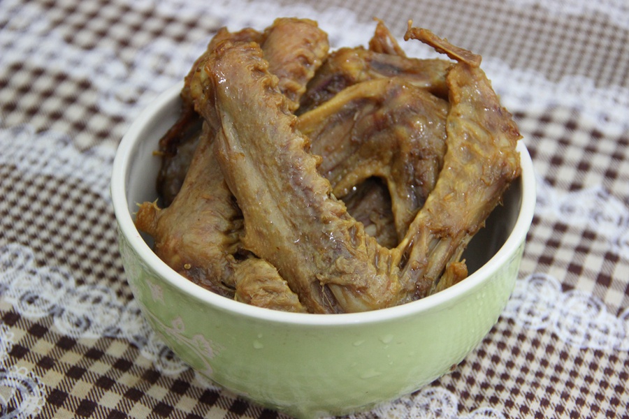 卤鸡翅