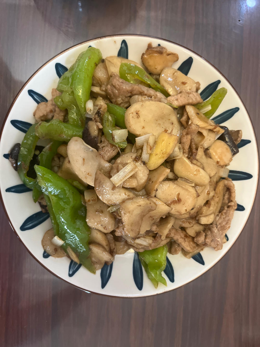家庭版杏鲍菇炒肉