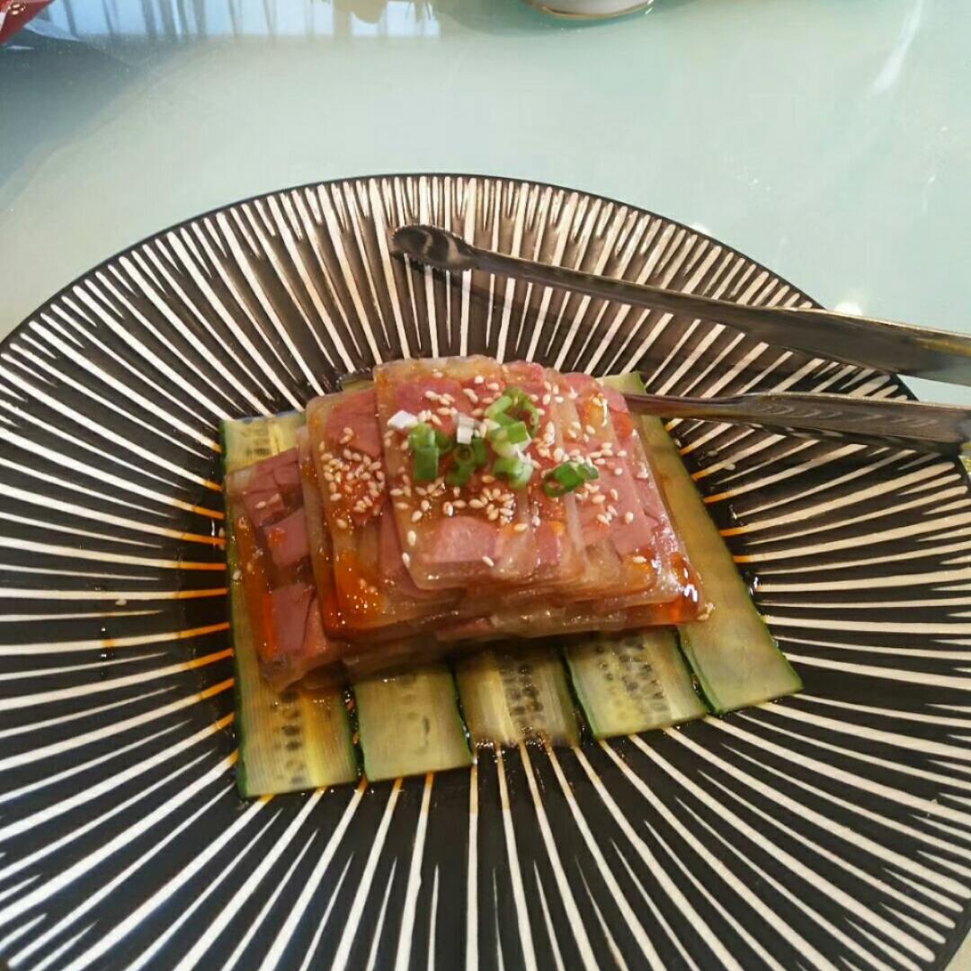 生活虽然艰辛的厨房