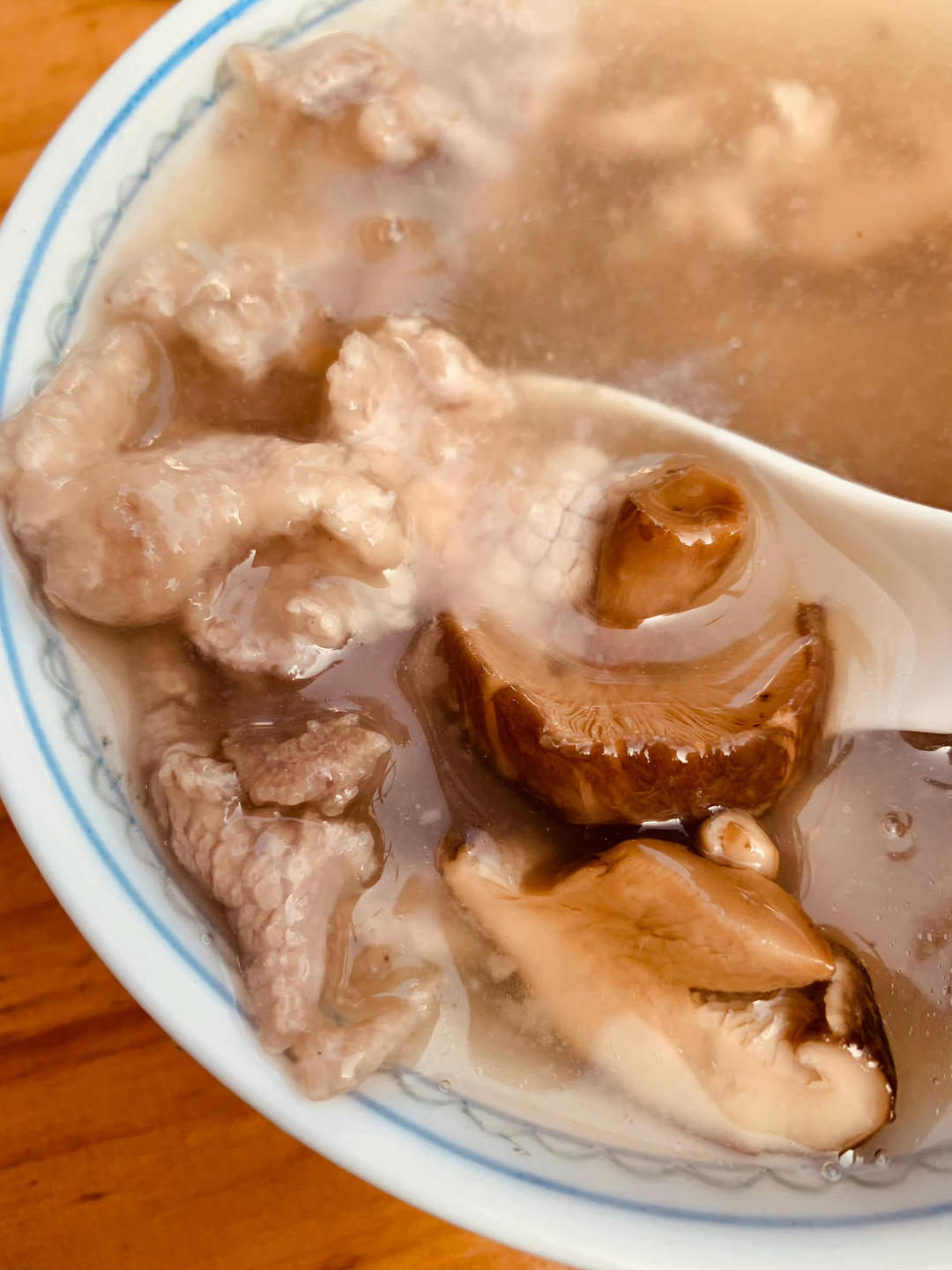 猪肉兜汤