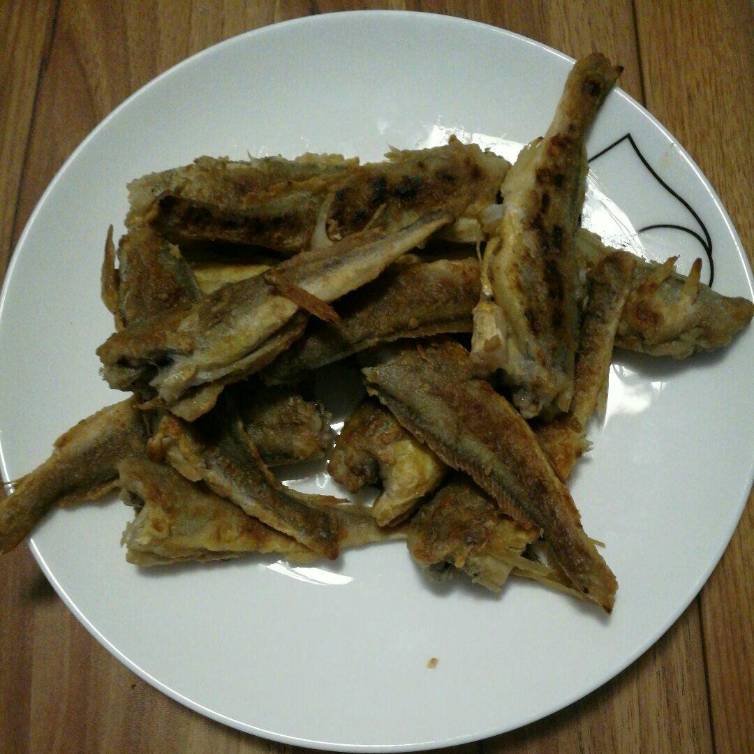 干煎小黄鱼