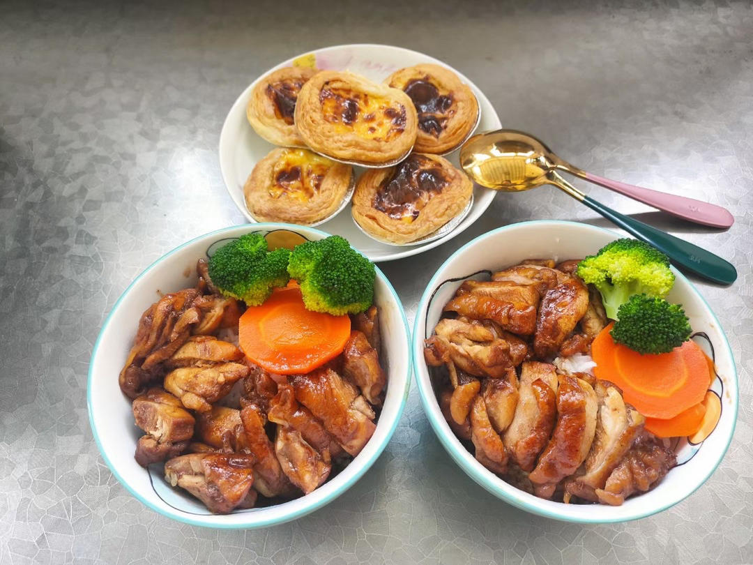 照烧鸡腿饭