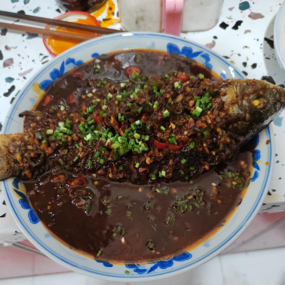 家常红烧鱼