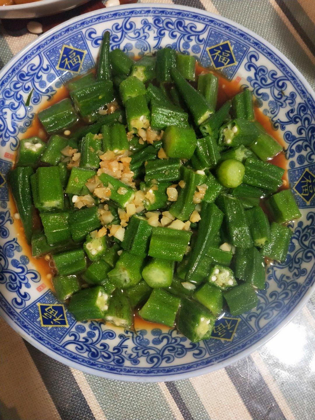 秋葵最好吃的做法，蒜香秋葵