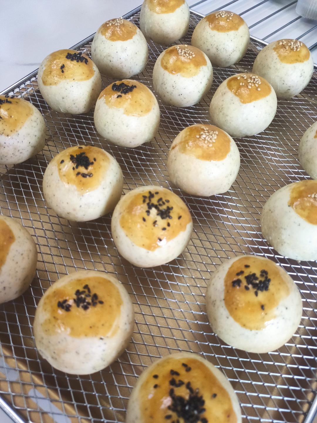 双重茶香蛋黄酥