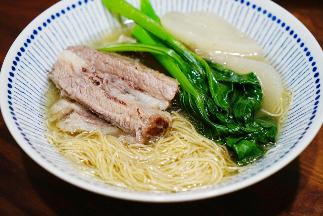 清汤牛腩