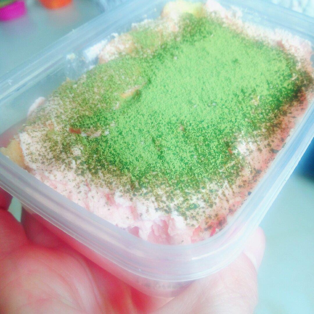 好吃到流泪的奥利奥咸奶油盒子蛋糕