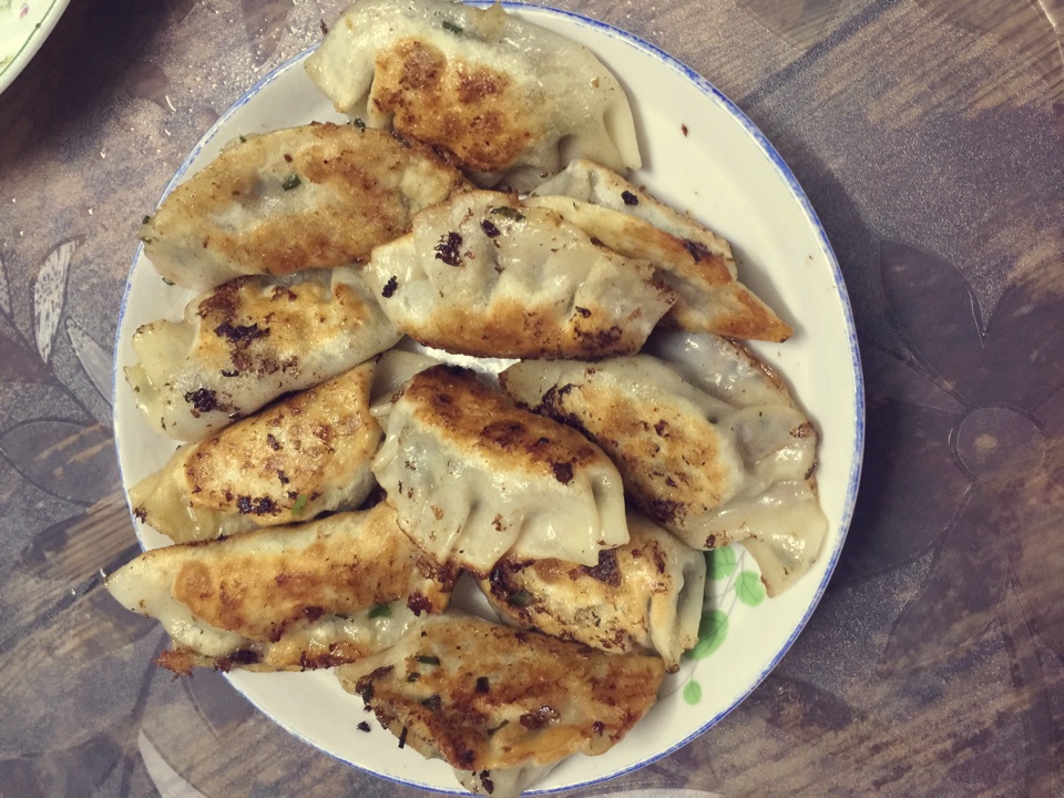 超级简单做煎饺