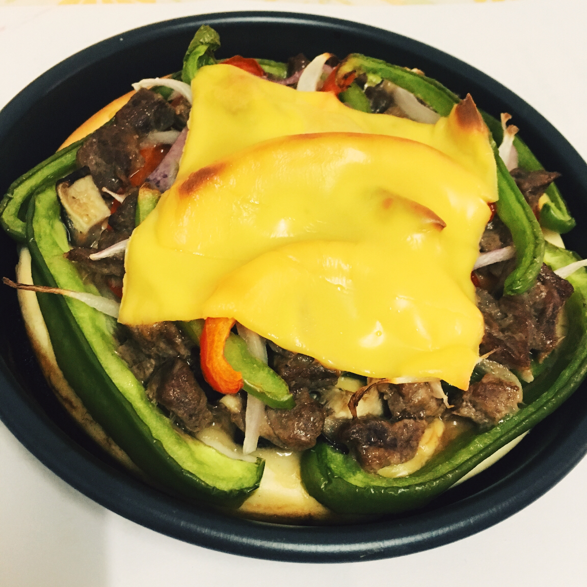 好吃的牛肉披萨