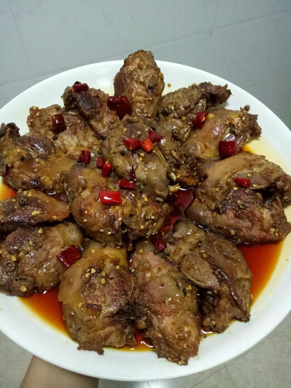 百万小厨房做的香辣兔头