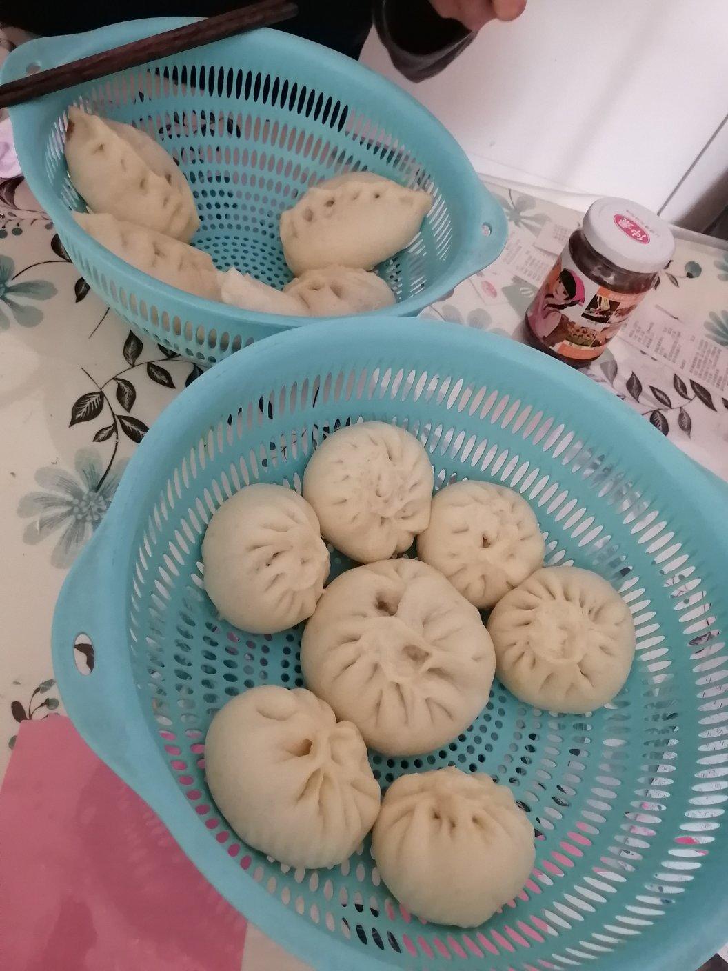 洋葱酱肉丁包子