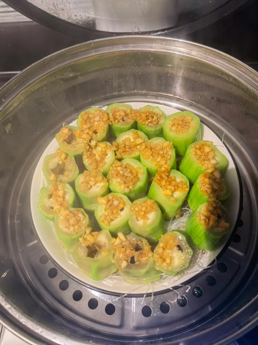 蒜蓉蒸丝瓜