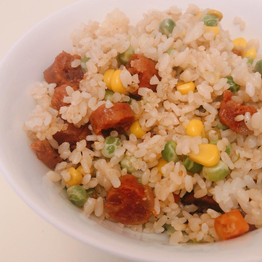 新鲜豌豆炒香肠