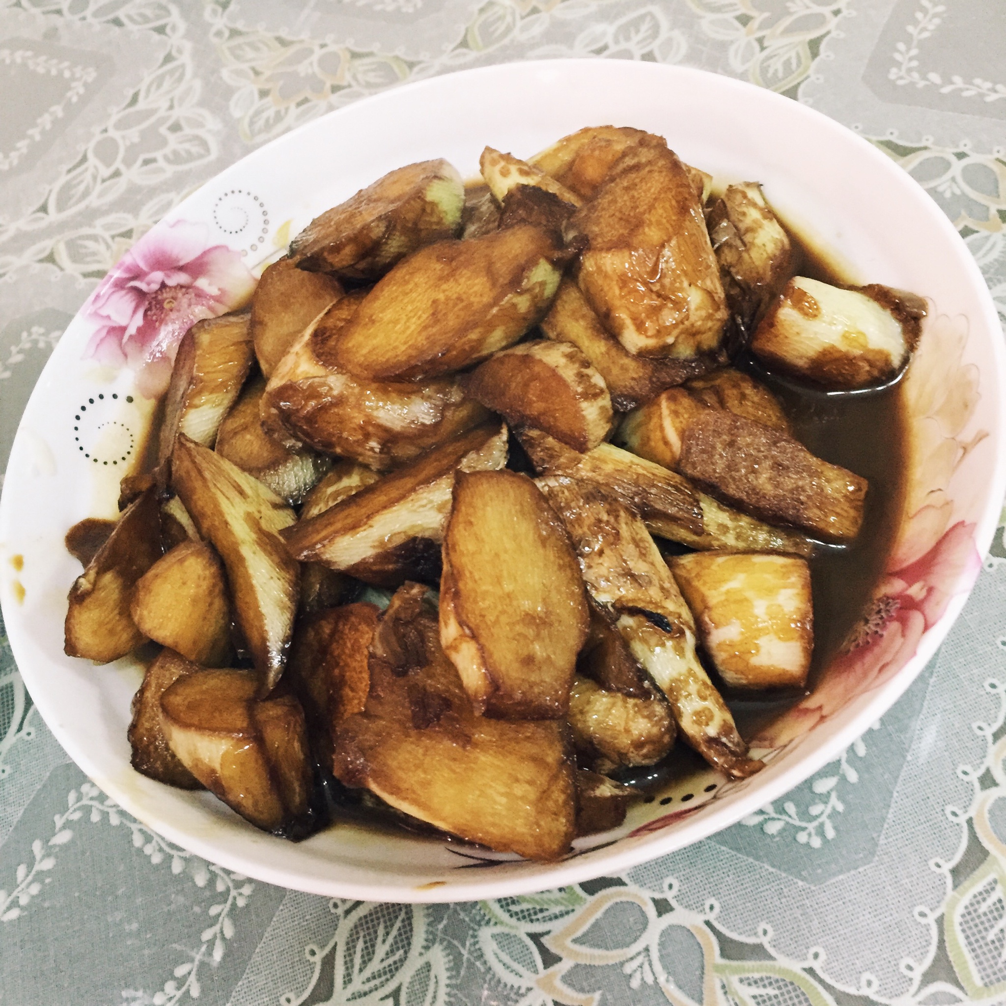 油焖茭白