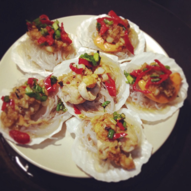 蒜蓉粉丝蒸扇贝