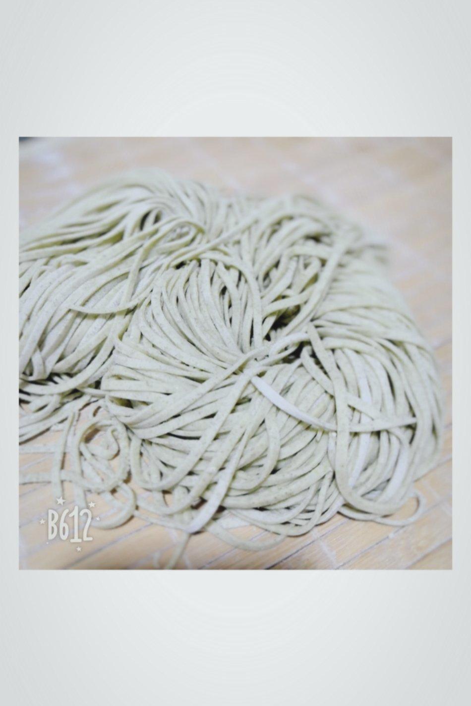 手机用户2709_ykot做的手工面条之绿豆面条