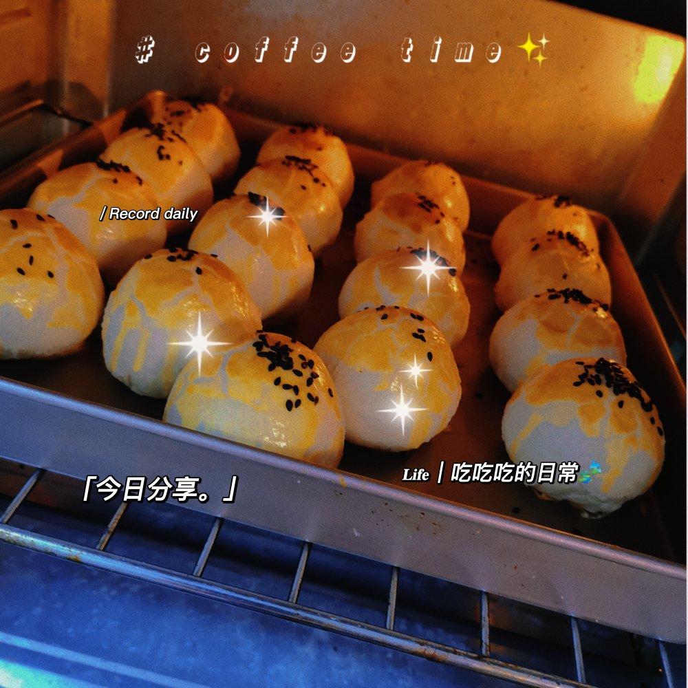 酥掉渣蛋黄酥（快速手套膜技巧，新手也ok～）