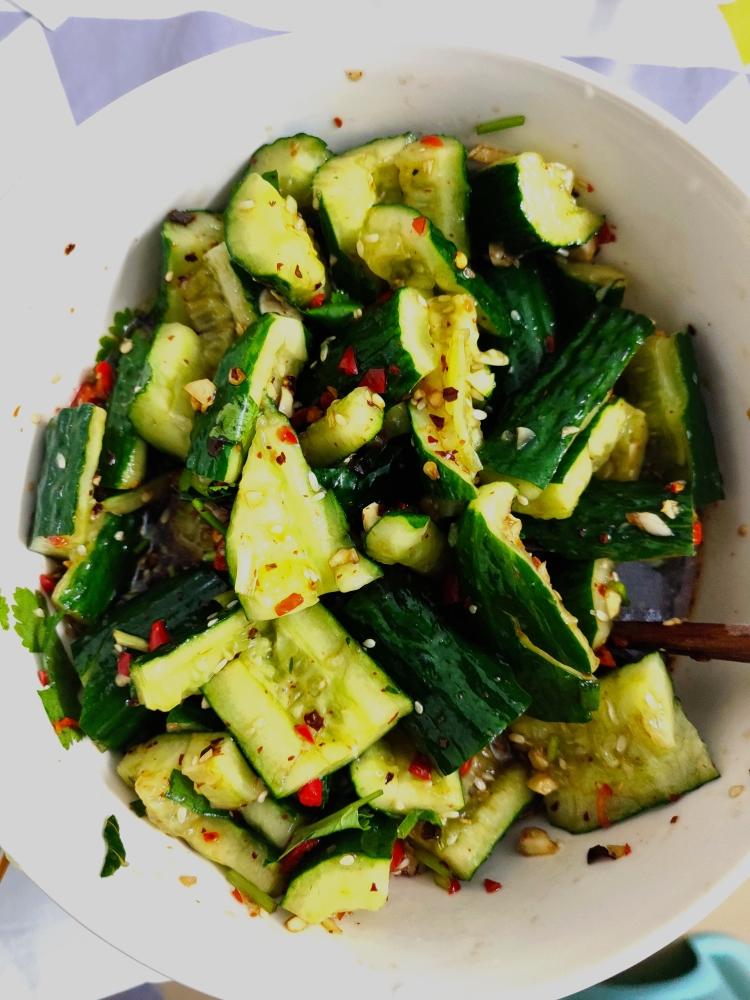 凉拌青瓜的做法