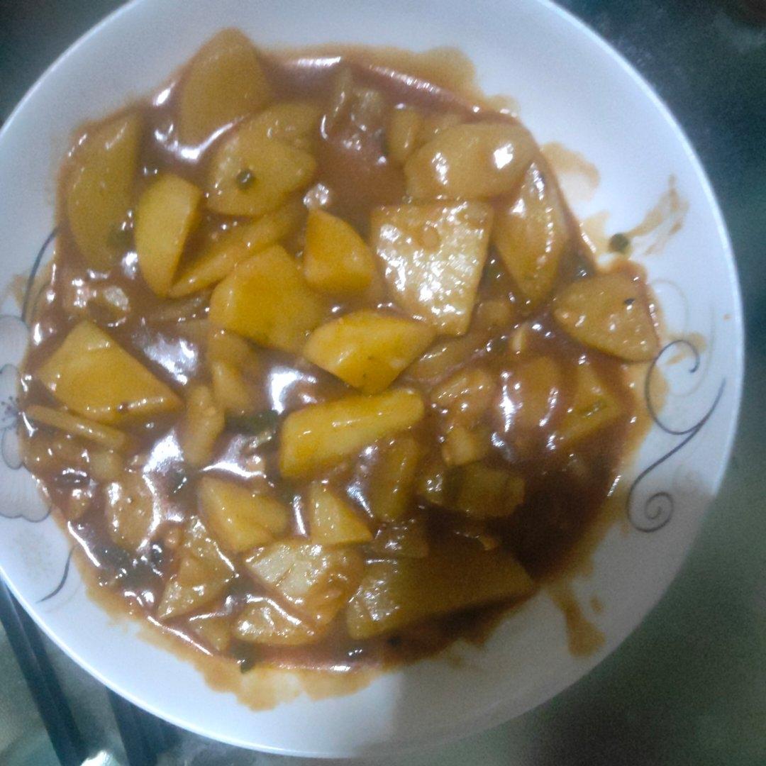 🔥巨下饭，软糯入味！比肉还好吃的红烧土豆