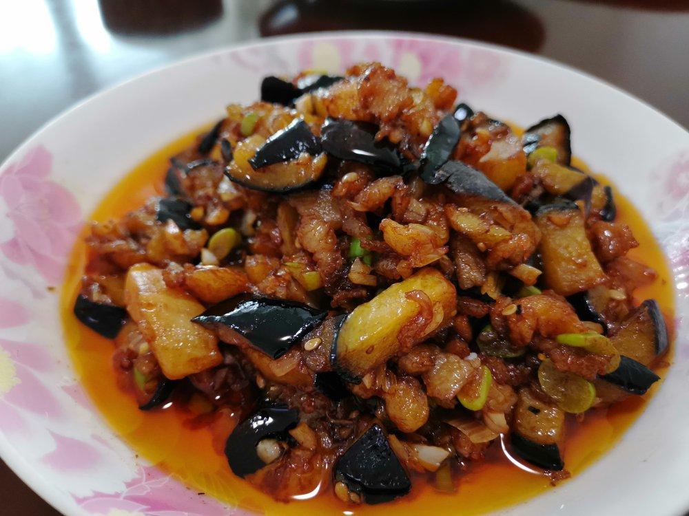 鱼香茄子是如此勾人，以至于连体重都不顾了！