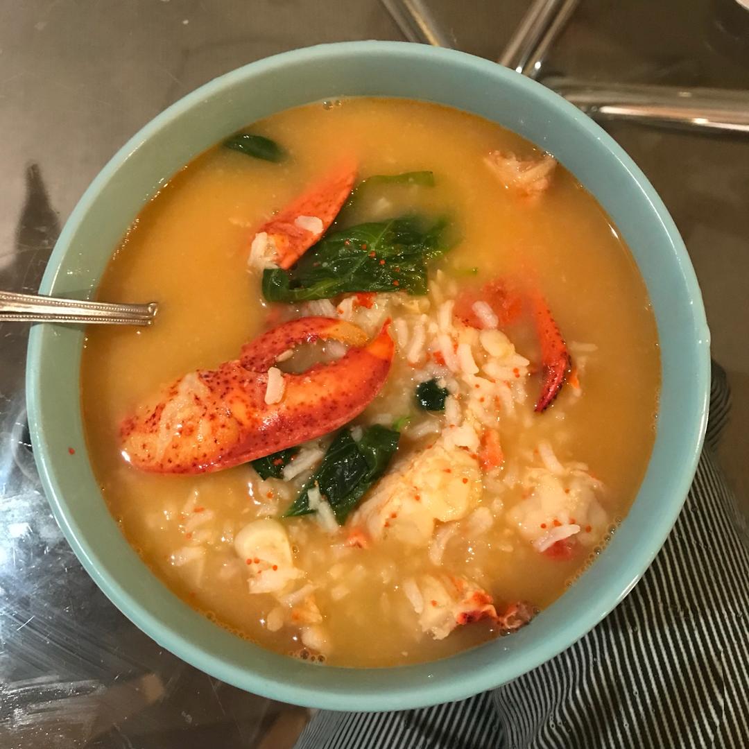 小螃蟹ly做的龙虾泡饭