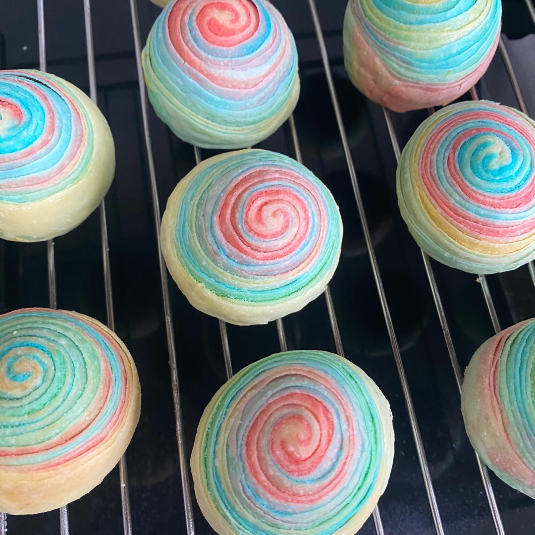 🌈免揉，免松弛，超高颜值小马宝莉彩虹蛋黄酥（含详细操作视频）