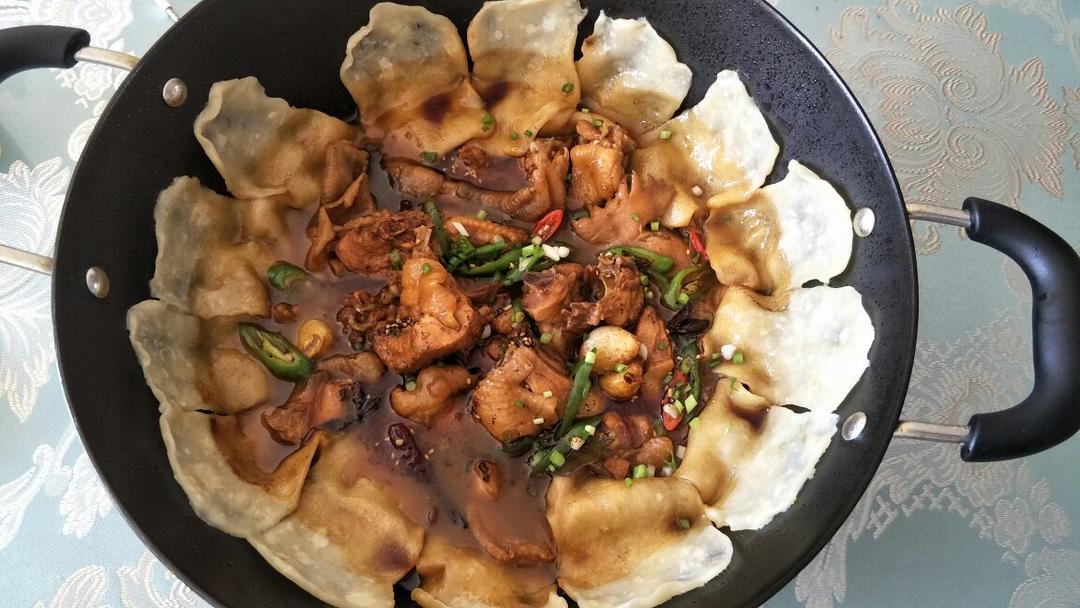 地锅鸡+自制红油【曼食慢语】