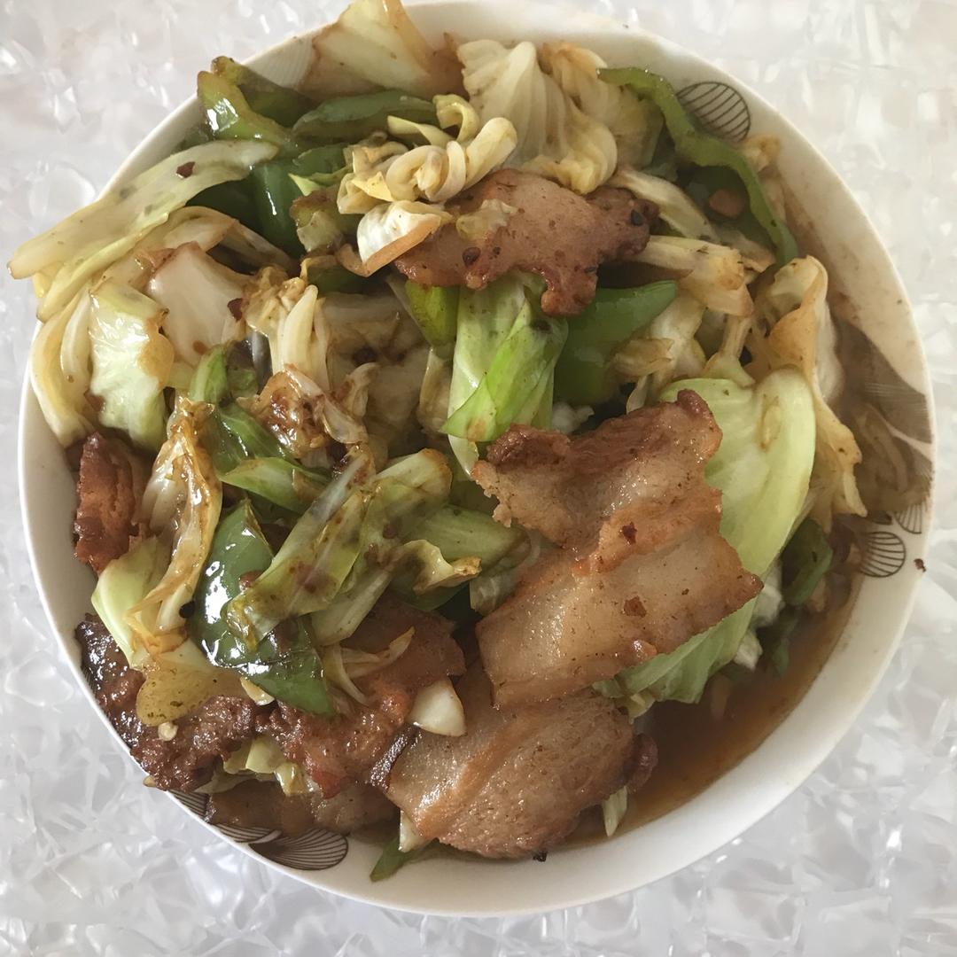 莲白回锅肉