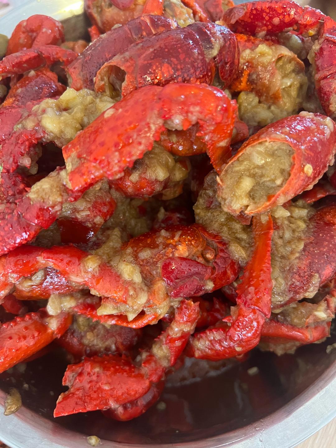 最爱的蒜蓉小龙虾