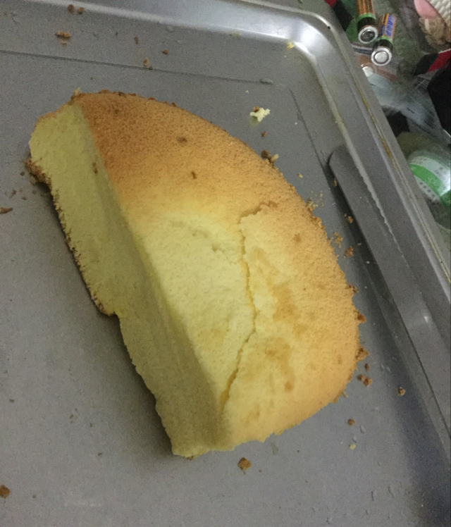 烤箱做蛋糕（戚风蛋糕的做法）