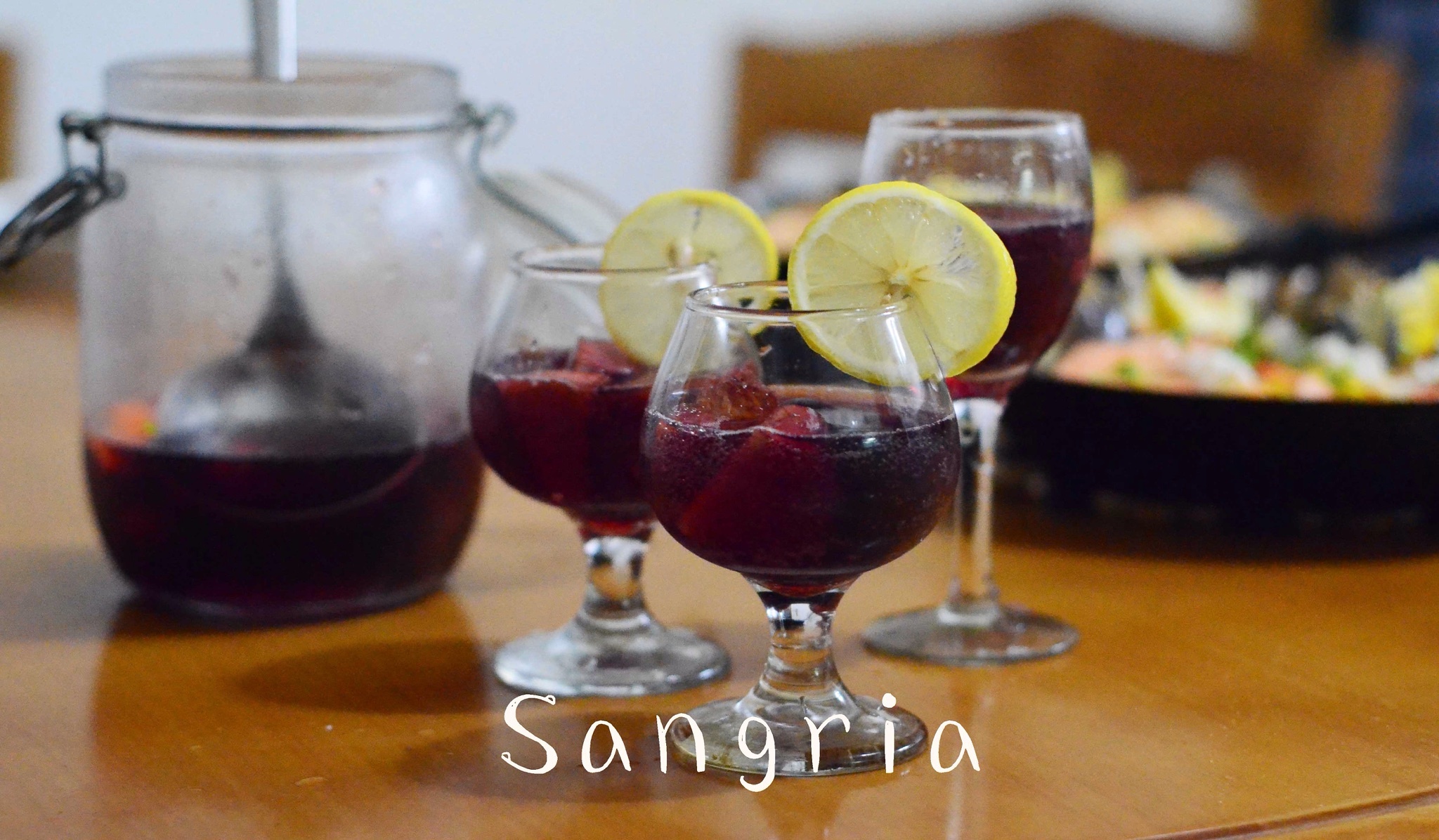 西班牙果酒sangria的做法