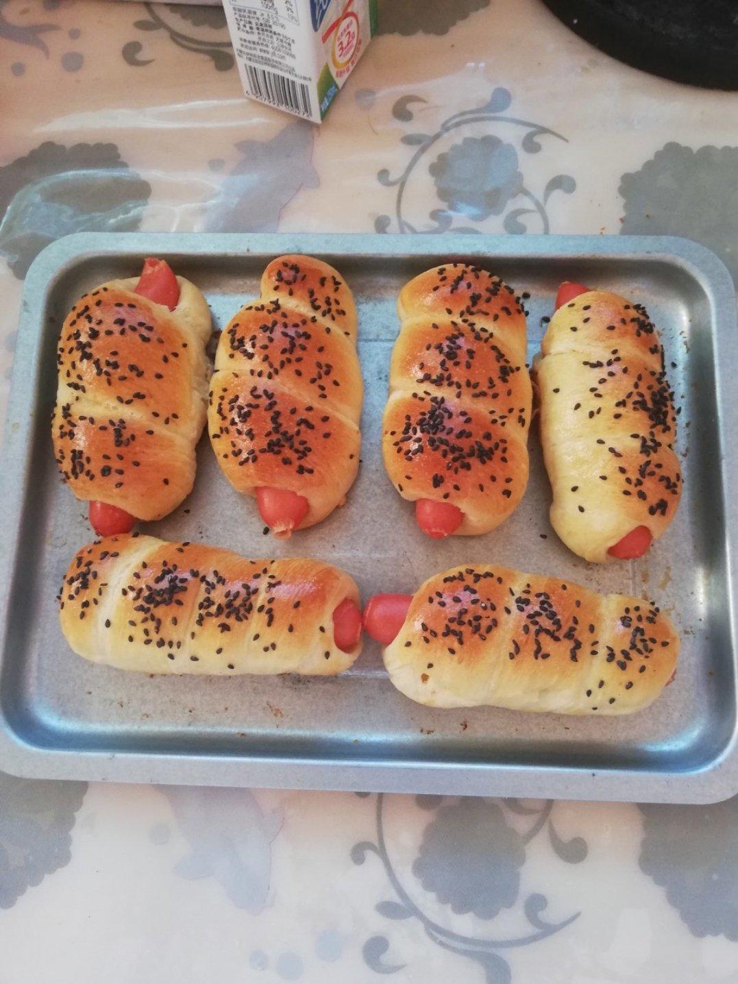 手机用户7859_lb36做的热狗面包卷